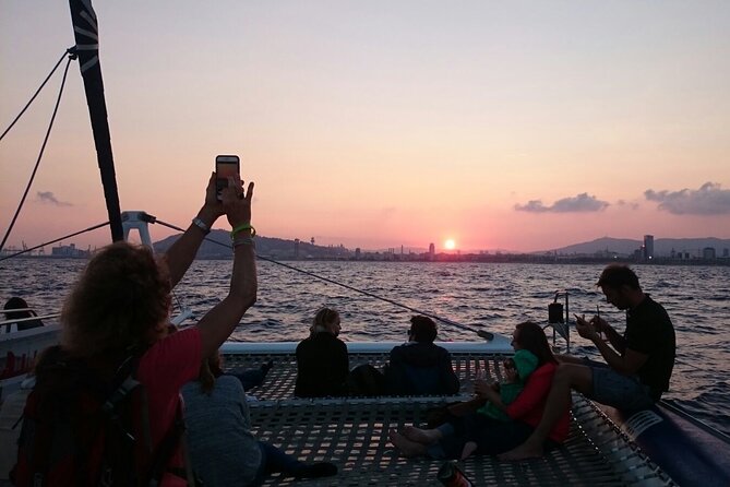 Barcelona Sunset Live Jazz Music Cruise - Is the catamaran comfortable for families?