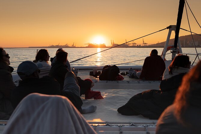 Barcelona Sunset Live Jazz Music Cruise - How crowded can it feel?