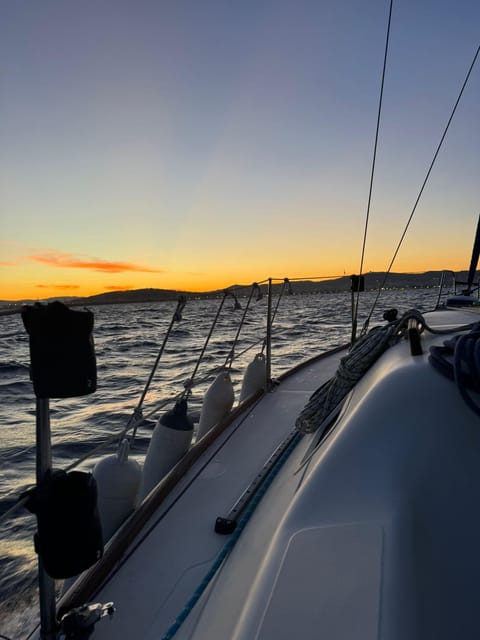 Barcelona: Sunset Sailboat Cruise with Drinks and Snacks - Quick points before you book
