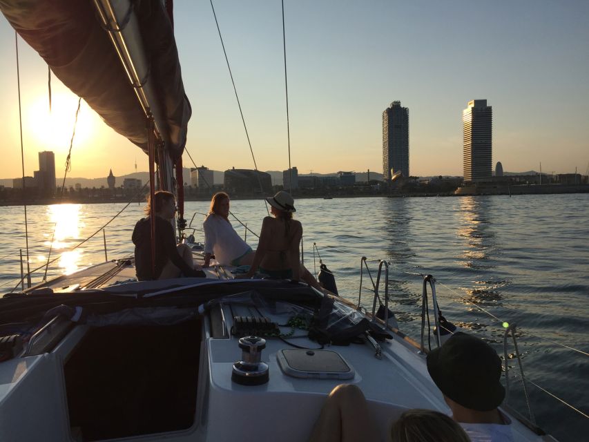 Barcelona: Sunset Sailing Experience with Snacks and Cava - How the Two-Hour Sail Usually Feels