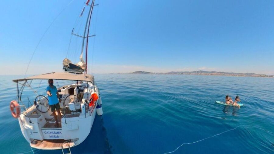 Barcelona: Sunset Sailing Experience with Snacks and Cava - Wind, Waves, and Seasickness