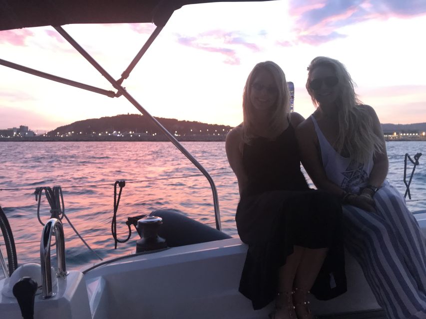 Barcelona: Sunset Sailing Tour with Open Bar & Snacks - Sailing beyond the harbor for the best views