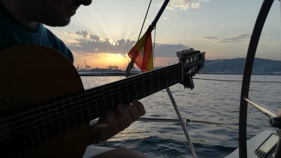 Barcelona: Sunset Sailing with Live Guitar Music and Tapas - Tapas That Make Dinner Part of the Trip