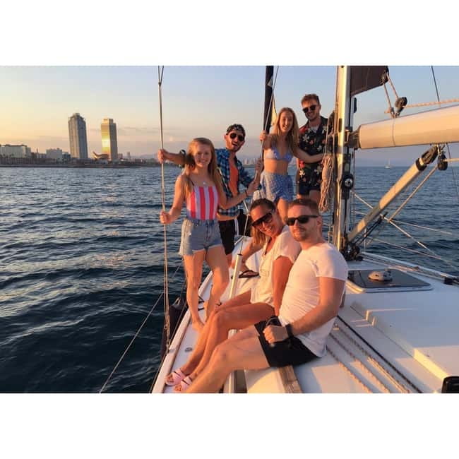 Barcelona: Sunset Skyline Cruise with Cava and Snacks - A 1.5-Hour Cruise With Barcelona as the View