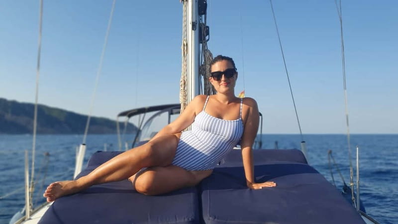 Barcelona: Sunset Skyline Cruise with Cava and Snacks - The Crew Makes a Difference