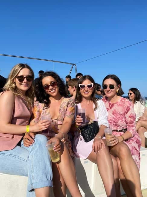 Barcelona: The Original Barcelona Boat Party - The international crowd and social side