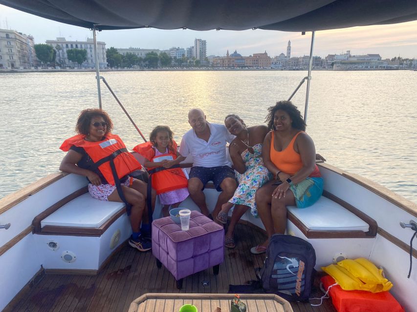 Bari by boat: admire the city from the sea with Aperitivo - Practical advice for a smoother outing