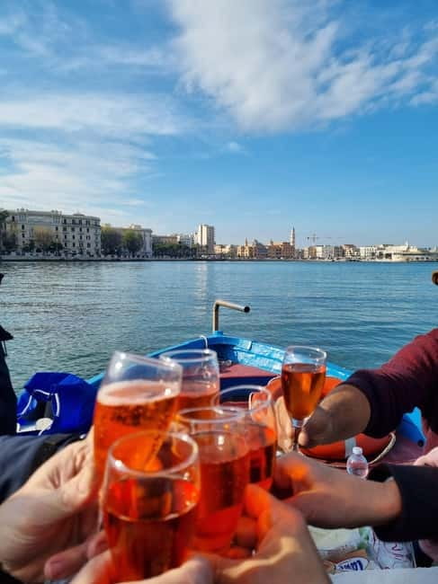 Bari:Private Boat Trip over "Gozzovigliando", fishermen boat - Key points to know before booking