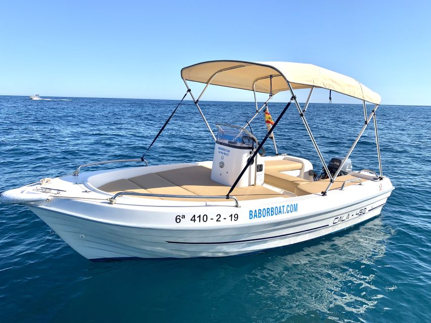 Benalmádena: Costa del Sol License-Free Boat Rental - Key points for your time on the water
