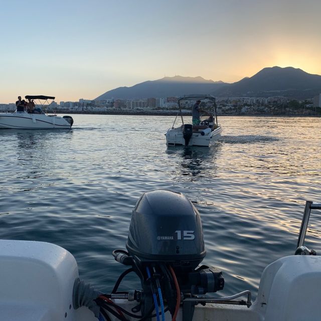 Benalmádena: Costa del Sol License-Free Boat Rental - What the private boat feels like