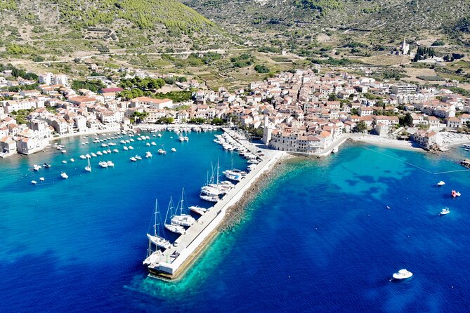 Blue cave, Mamma Mia and Hvar, 5 islands speedboat tour - The Mamma Mia photo stop at Srebrena