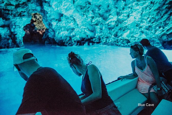 Blue cave, Mamma Mia and Hvar, 5 islands speedboat tour - Coffee and seafood in Komiža