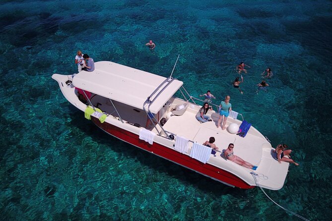 Blue Cave & Vis Island speedboat tour from Hvar - Green Cave on Ravnik