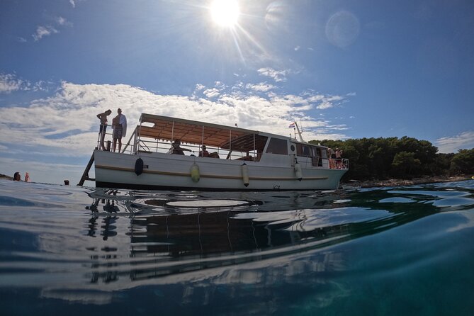 Boat Tour at Delfina Hvar - The food is simple, fresh, and useful