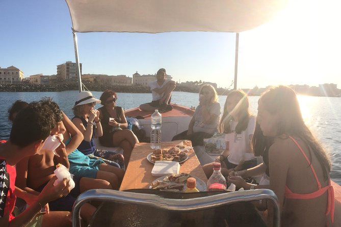 Boat tour of Ortigia Island and sea caves - How long is the ride?