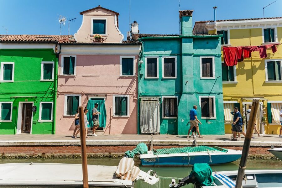 Boat Trip: Glimpse of Murano, Torcello & Burano Islands - What this half-day boat trip really offers