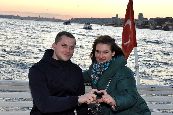 Bosphorus Explorer: 3-Hour Cruise with Asian Side Visit - The one-hour pause near Beylerbeyi