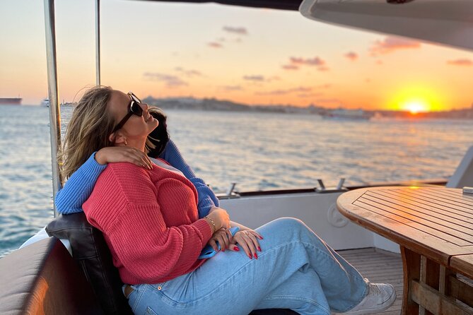 Bosphorus Sunset or Daytime Yacht Cruise with Snacks & Live Guide - Old waterfront villages and Rumeli Fortress