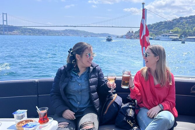 Bosphorus Yacht Cruise with Stopover on the Asian Side - (Morning or Afternoon) - Snacks, drinks, Wi-Fi, and the onboard mood