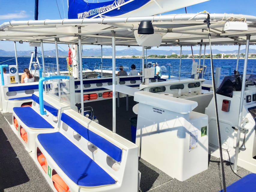 Cambrils: Costa Daurada Sail Catamaran Cruise - Swimming and snorkeling from the catamaran