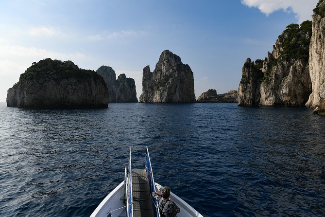 Capri Coast to Coast: Boat Tour with Optional Blue Grotto - Why a boat is the smart way to see Capri