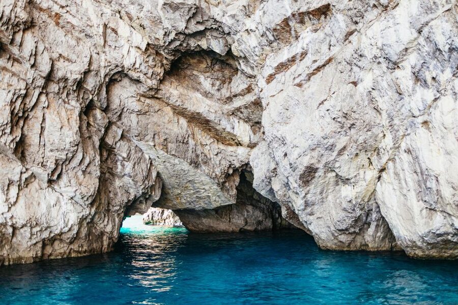 Capri: Island Boat Trip with Grottos - How to Prepare for the Boat