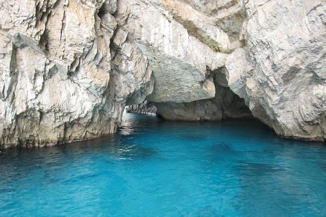 Capri Private Boat Tour from Positano, Praiano or Amalfi - Comfort, timing, and what to bring
