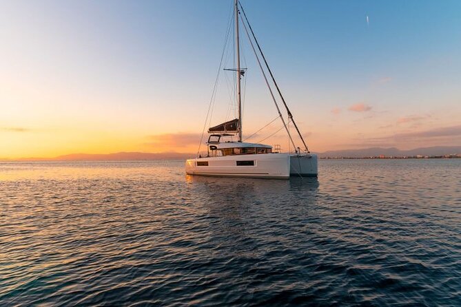 Catamaran Day & Sunset Cruises with meals Drinks and transportation - Wind, waves, and seasickness