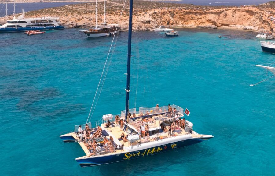 Comino: Blue Lagoon Catamaran Cruise with Lunch and Open Bar - Lunch on board, with a practical look at the menu