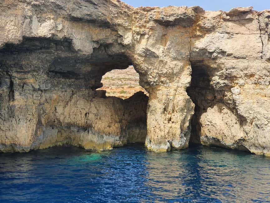 Comino: Blue Lagoon & Caves Boat Cruise - The mood onboard