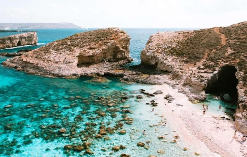 Comino & Gozo: Blue & Crystal Lagoons Cruise with Sea Caves - A small boat makes Comino easier to enjoy