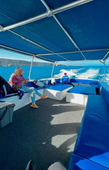 Comino & Gozo: Blue & Crystal Lagoons Cruise with Sea Caves - Gozo Harbour adds a quick change of scene