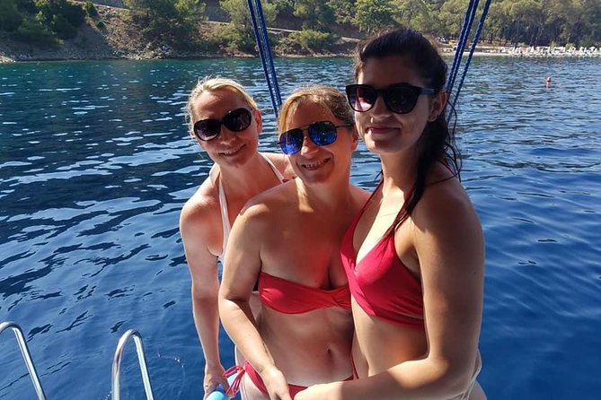 Daily Boat Trip - Lunch, Tea, Fruit, and What You Need to Bring