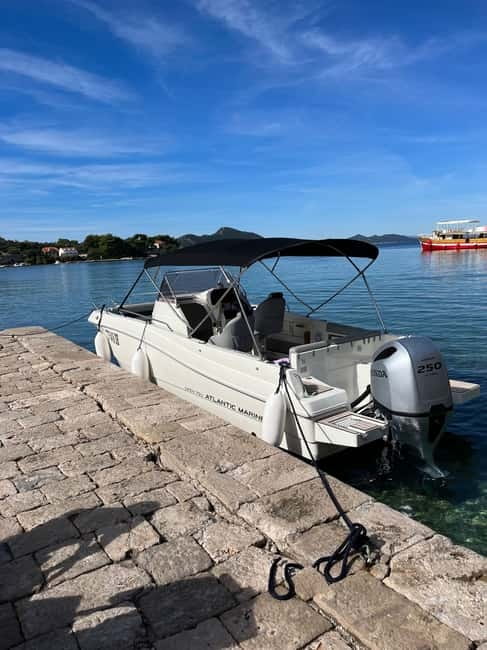 Dubrovnik: Blue Cave, Green Cave & Sunj Beach Speedboat Tour - Snorkeling the Three Green Caves