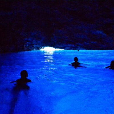Dubrovnik: Blue & Green Caves Private Boat Tour with Drinks