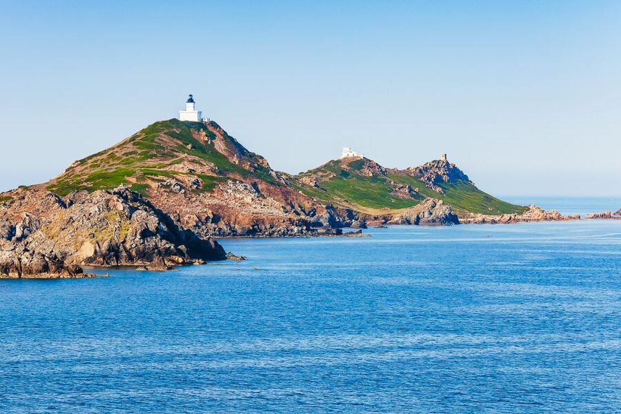 From Ajaccio/Porticcio:Ajaccio & Sanguinaires Gulf Boat Tour - The Daudet lighthouse and the old semaphore