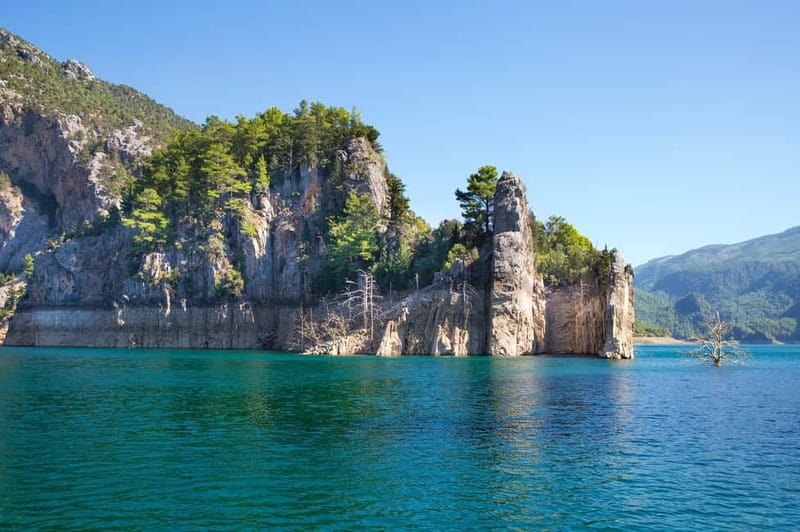 From Alanya: Green Canyon Boat Trip with Lunch - From Alanya to the Taurus Mountains