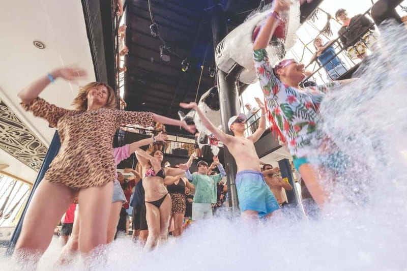 From Antalya/Kemer: All-Inclusive Party Boat with Lunch - What kind of boat day is this?