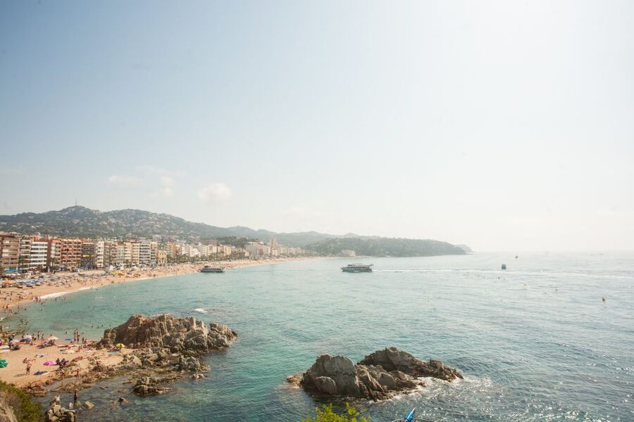 From Barcelona: Costa Brava Day Tour with Boat Trip - Should you book the Costa Brava day tour?