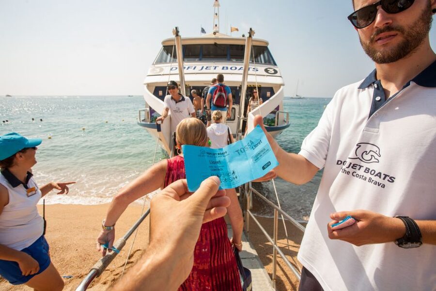 From Barcelona: Costa Brava Day Tour with Boat Trip - The coast by boat from Lloret to Tossa