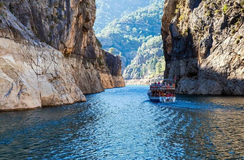 From Belek: Green Canyon Boat Trip with Lunch and Drinks - Who should book the Green Canyon trip