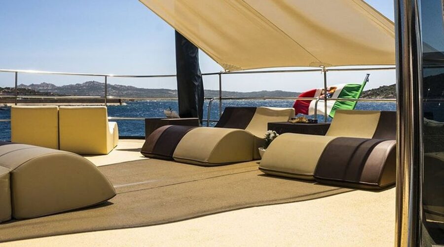 From Cannigione: La Maddalena Archipelago Boat Trip - Is $65 good value?