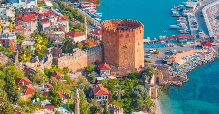 From City of Side: Alanya Guided Tour with Boat Trip & Lunch - Why Alanya makes a good day trip from Side