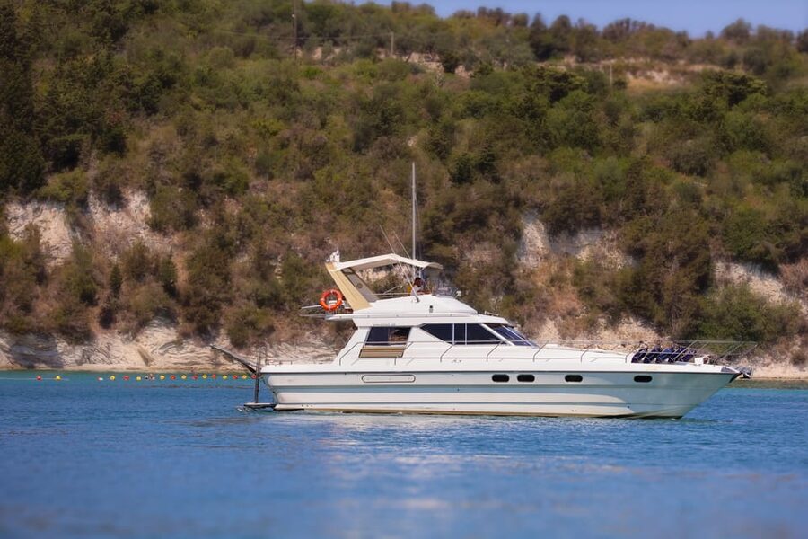From Corfu: Luxury Yacht Cruise to Paxos and Antipaxos - Who will enjoy this cruise most