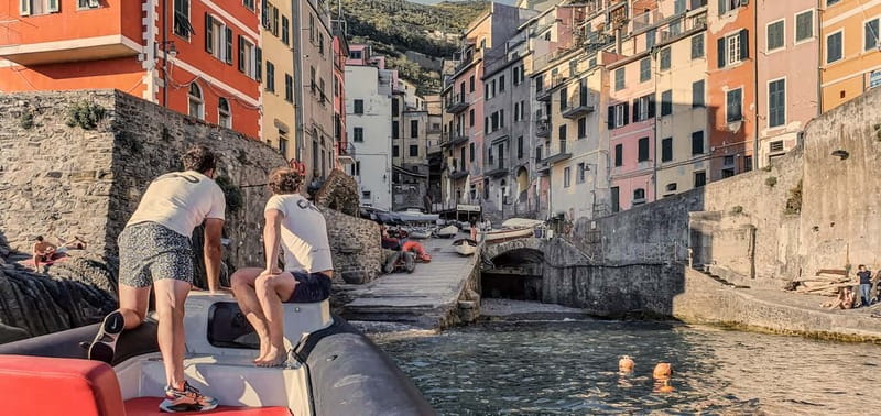 From La Spezia: Cinque Terre Boat Tour - Portovenere and the church above the sea