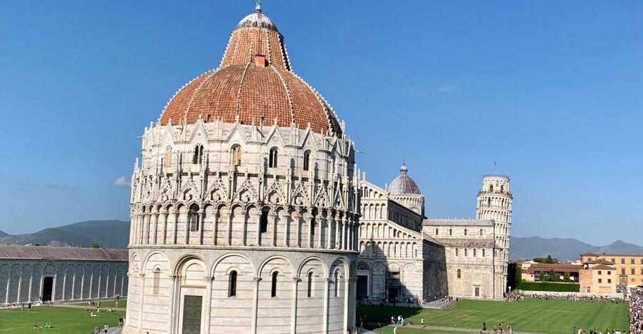 From La Spezia: Round-Trip to Pisa Cruise Shore Excursion - Arriving near the Piazza dei Miracoli