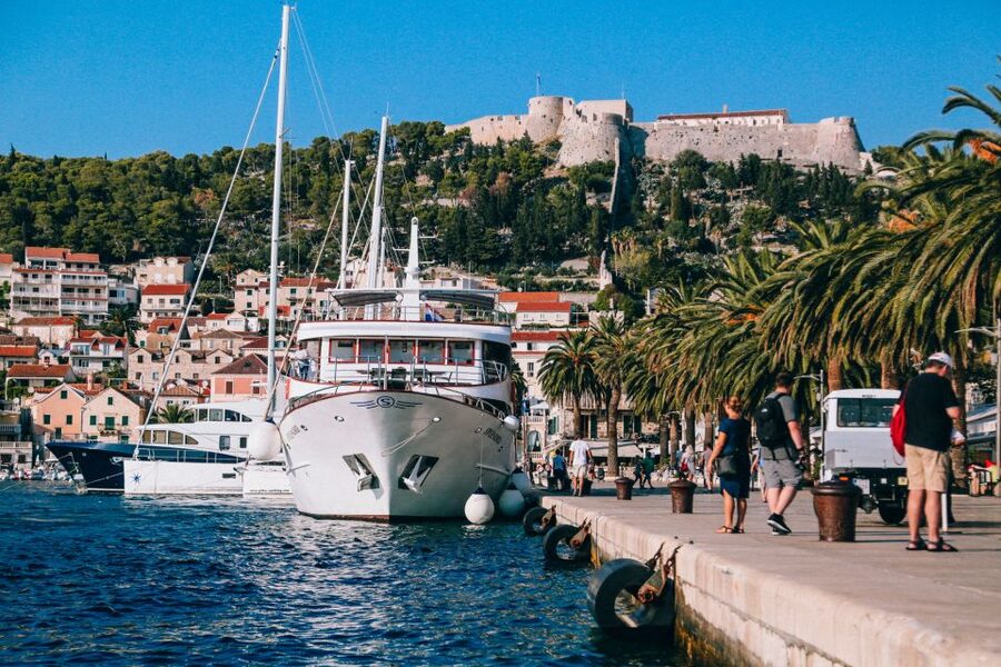 From Omis: Blue Cave & 5 Island Speedboat Tour - Stiniva Cove: a quick look at Vis