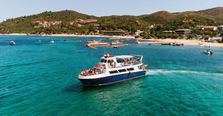 From Ouranoupolis: Cruise to Mount Athos Monasteries - Why Mount Athos feels different from a normal boat trip