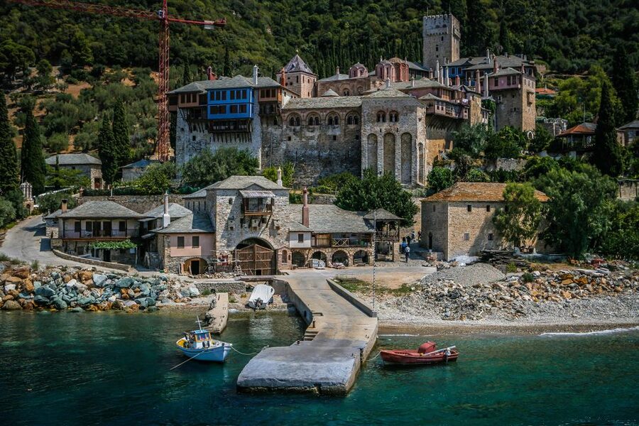 From Ouranoupolis: Cruise to Mount Athos Monasteries - Seeing eight monasteries from 500 meters offshore