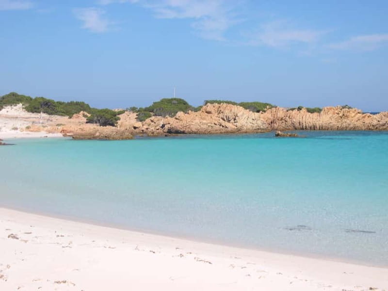 From Palau: La Maddalena Archipelago 4 Stops Boat Tour - What the guide and crew add